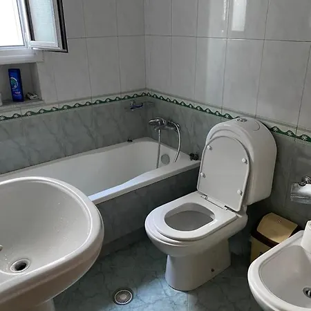 Si-ri Apartment *